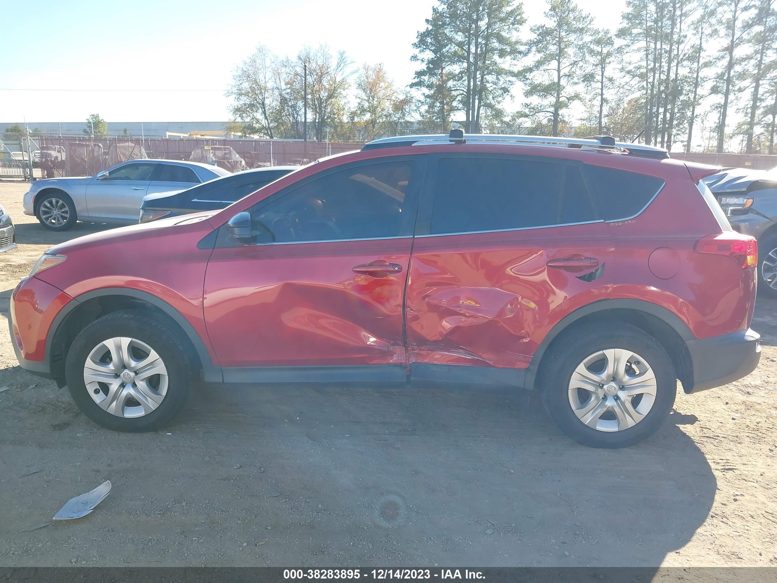 Photo 14 VIN: JTMZFREV5EJ000155 - TOYOTA RAV 4 