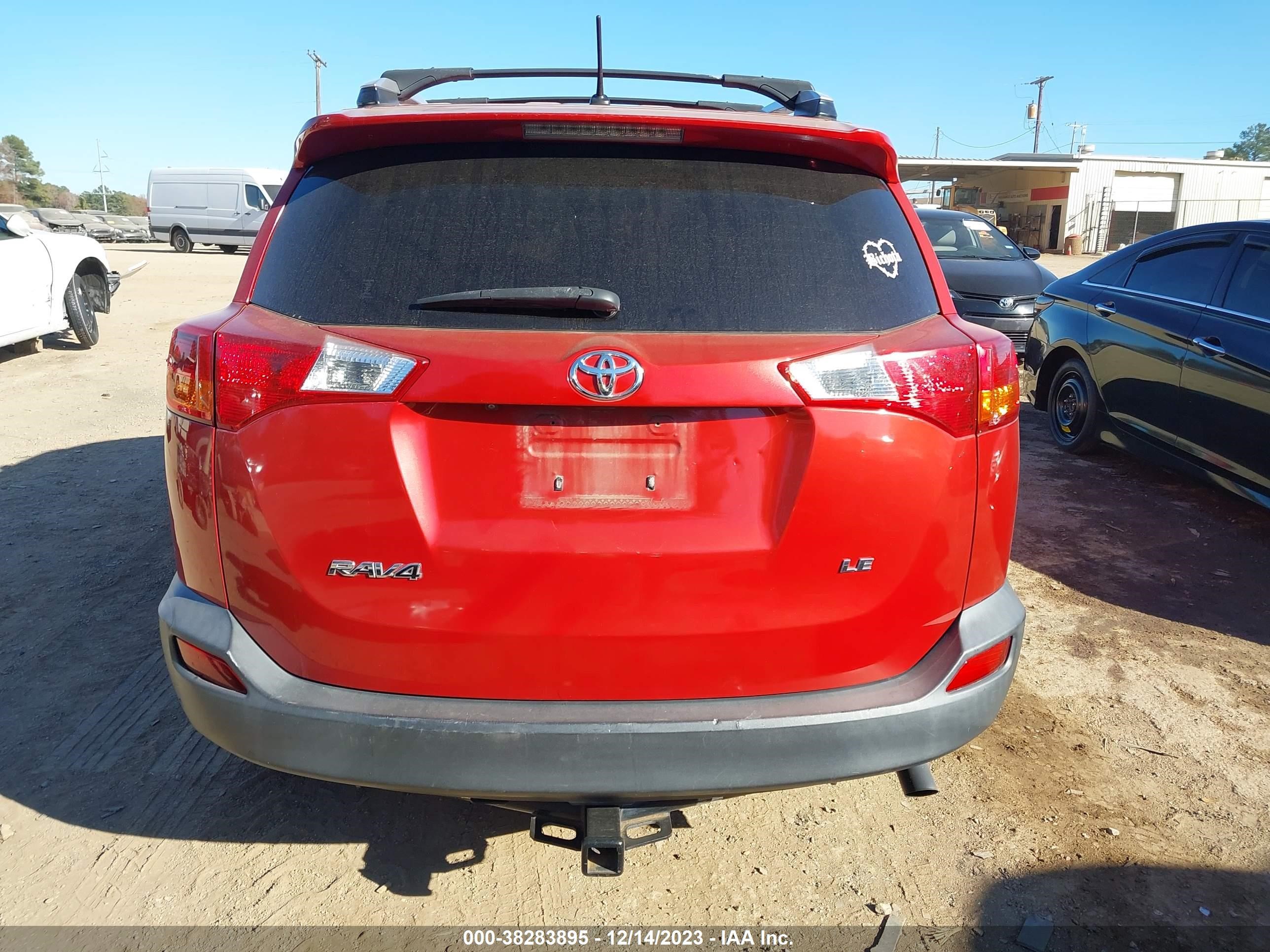 Photo 16 VIN: JTMZFREV5EJ000155 - TOYOTA RAV 4 