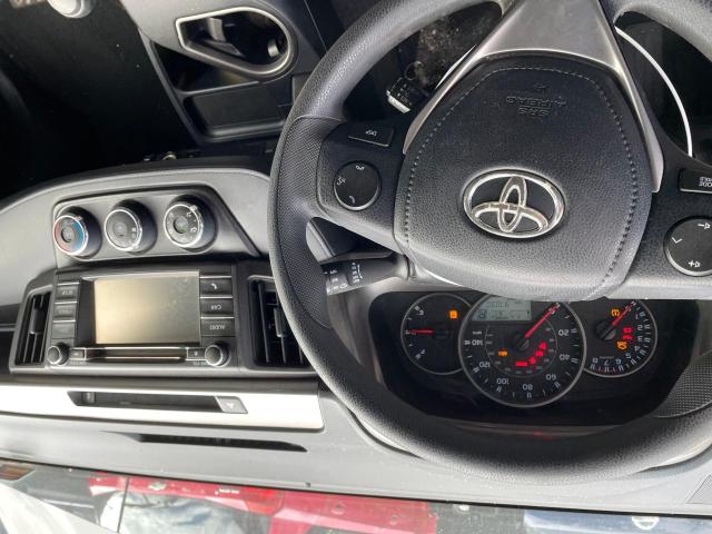 Photo 8 VIN: JTMZFREV5GJ064649 - TOYOTA RAV4 