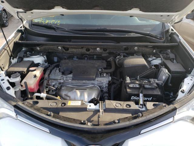 Photo 6 VIN: JTMZFREV5GJ075277 - TOYOTA RAV4 LE 