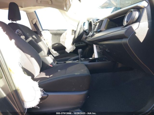 Photo 4 VIN: JTMZFREV5GJ087901 - TOYOTA RAV4 