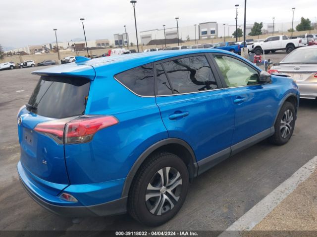 Photo 3 VIN: JTMZFREV5JJ183373 - TOYOTA RAV4 