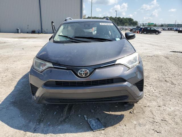 Photo 4 VIN: JTMZFREV5JJ183387 - TOYOTA RAV4 LE 