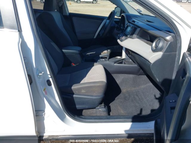 Photo 4 VIN: JTMZFREV6FD050661 - TOYOTA RAV4 