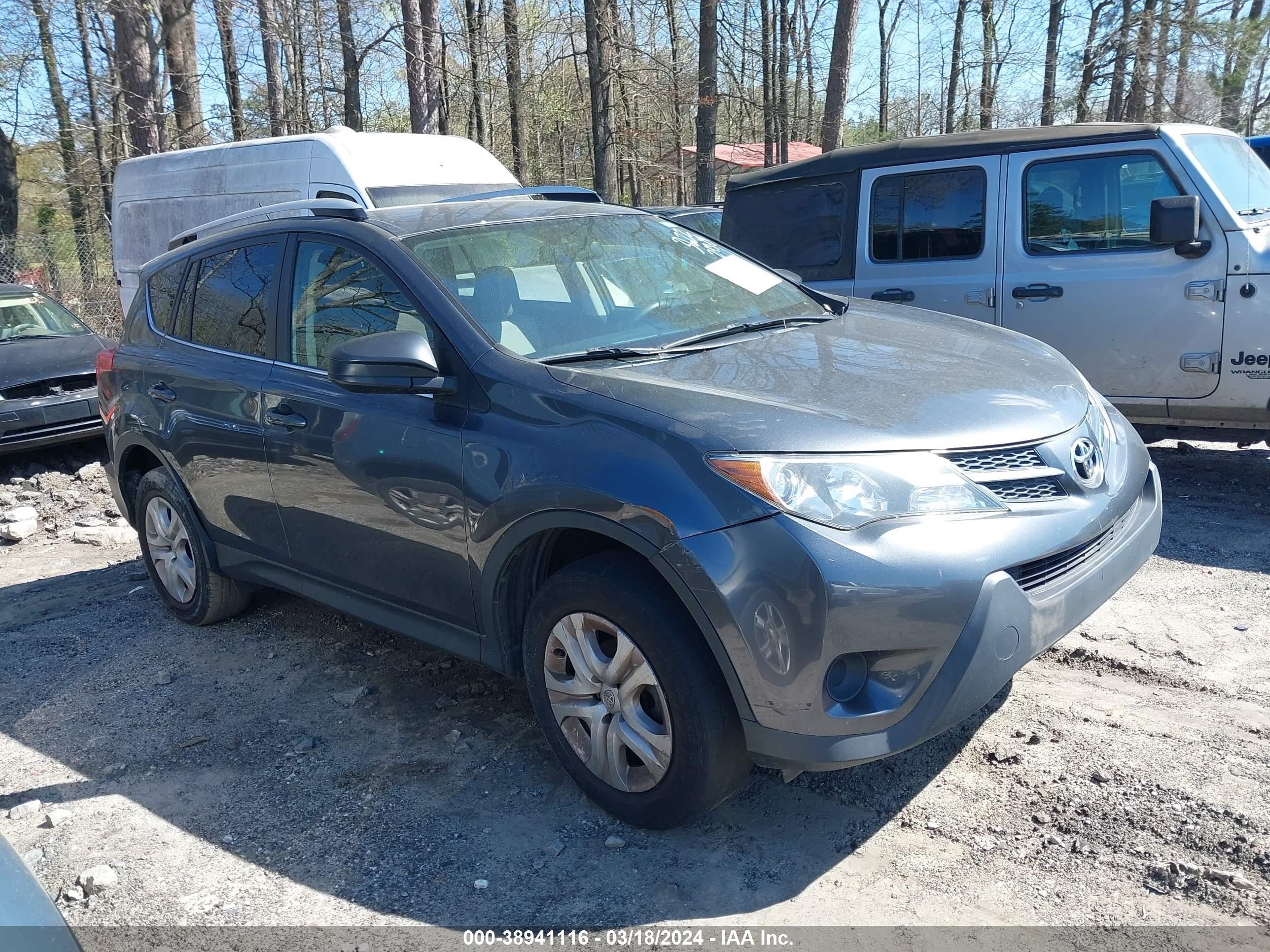 Photo 12 VIN: JTMZFREV6FD063622 - TOYOTA RAV 4 