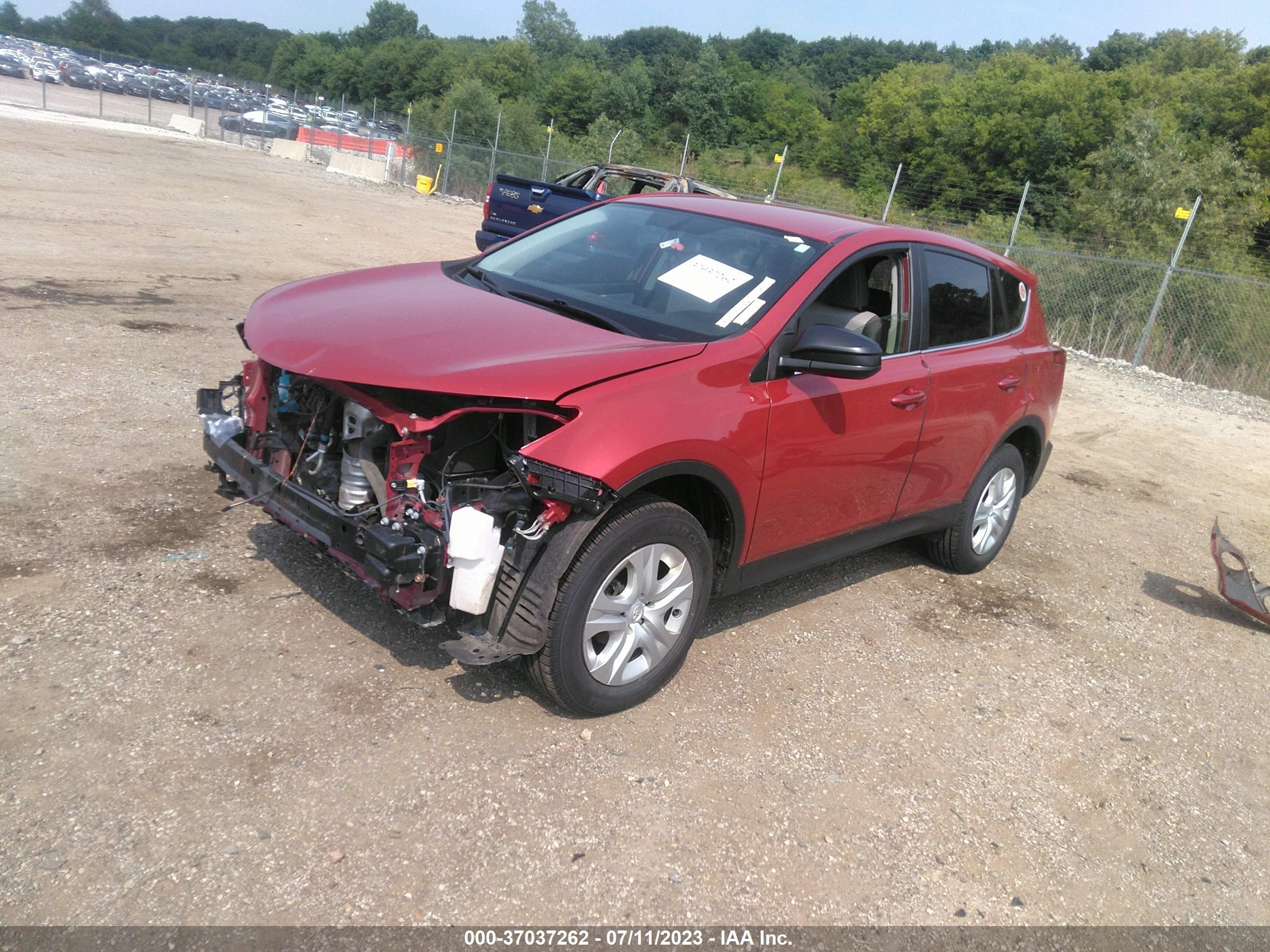 Photo 1 VIN: JTMZFREV6FJ045350 - TOYOTA RAV 4 