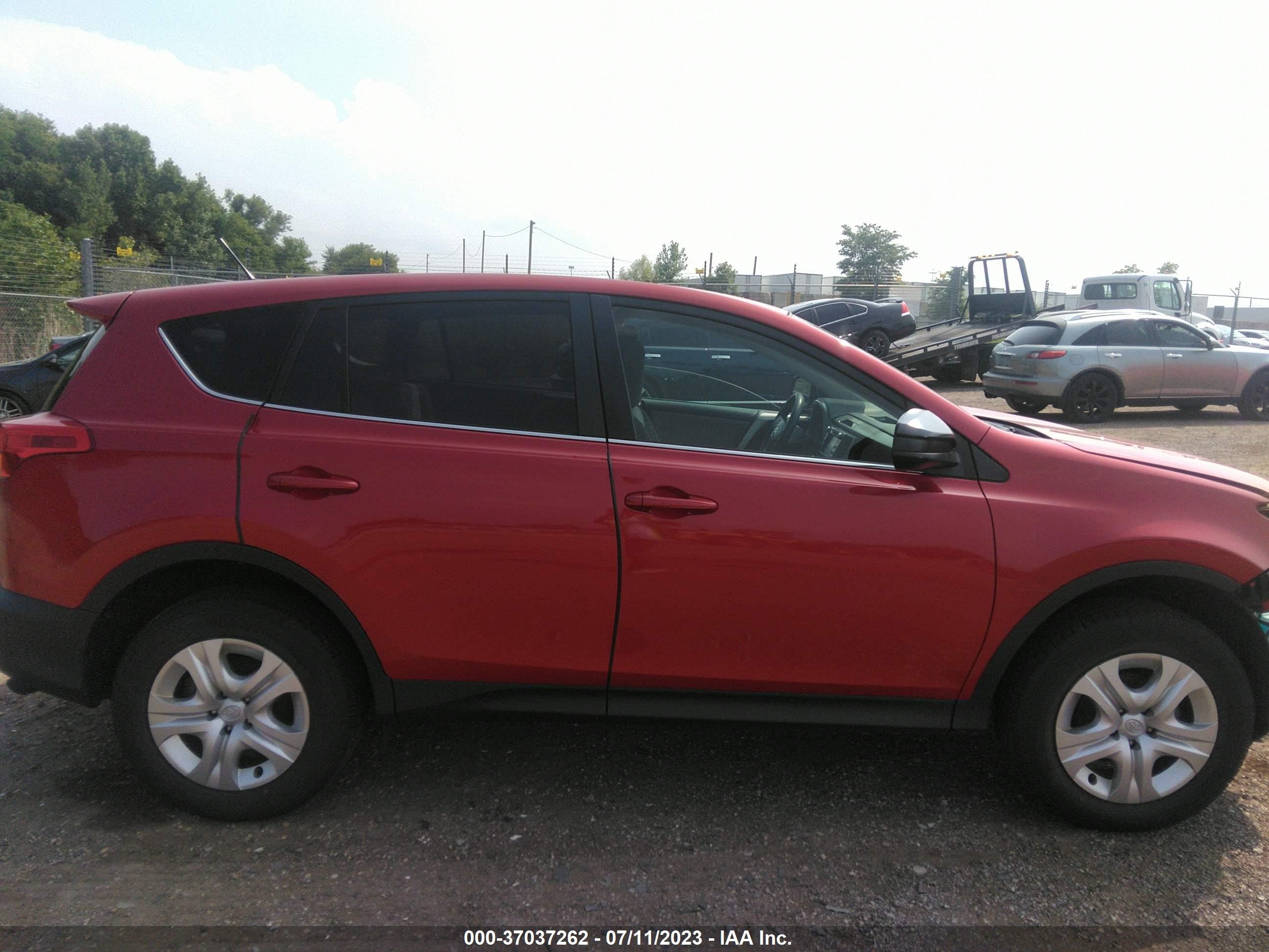 Photo 12 VIN: JTMZFREV6FJ045350 - TOYOTA RAV 4 