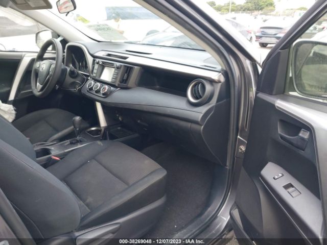 Photo 4 VIN: JTMZFREV6GJ061033 - TOYOTA RAV4 