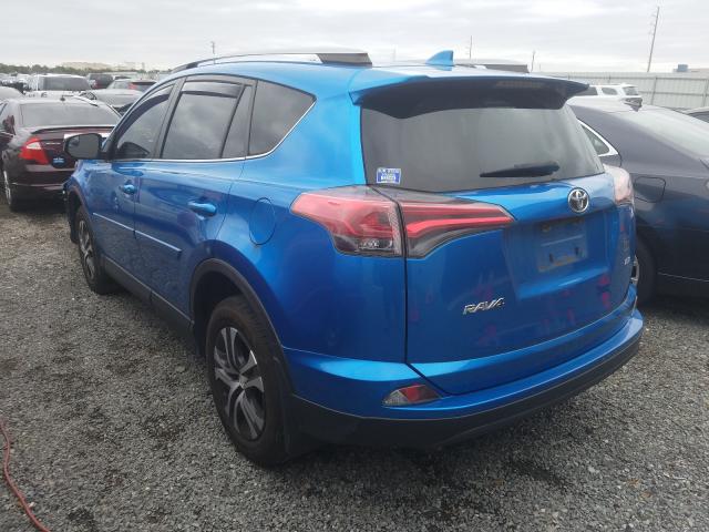 Photo 2 VIN: JTMZFREV6HJ121104 - TOYOTA RAV4 LE 