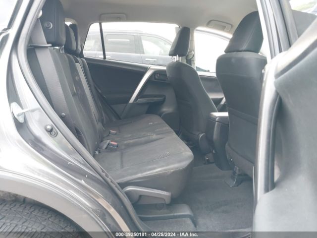 Photo 7 VIN: JTMZFREV6HJ702215 - TOYOTA RAV4 