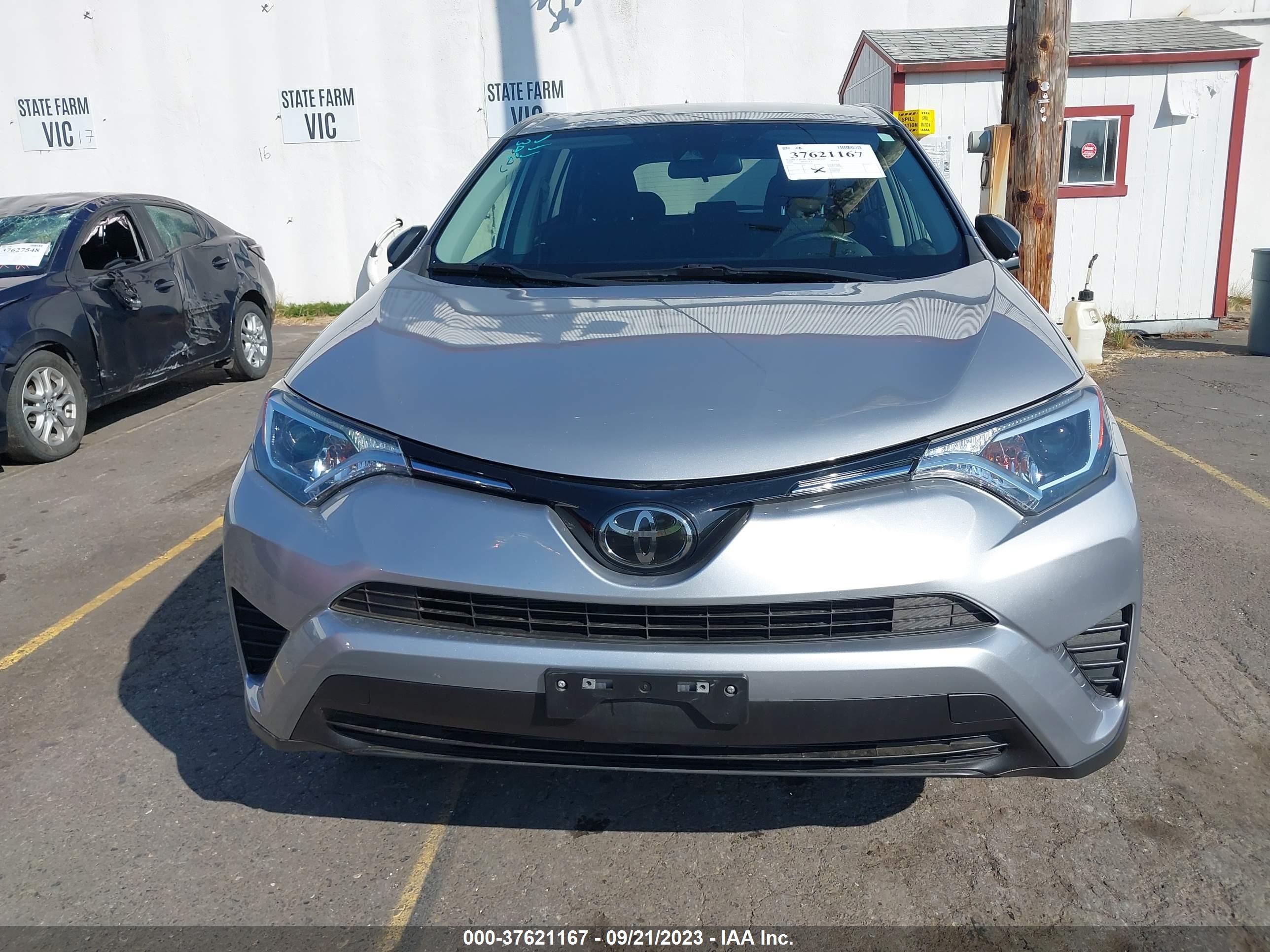 Photo 12 VIN: JTMZFREV6JJ175606 - TOYOTA RAV 4 