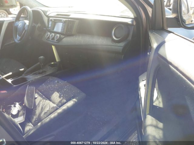 Photo 4 VIN: JTMZFREV6JJ180322 - TOYOTA RAV4 