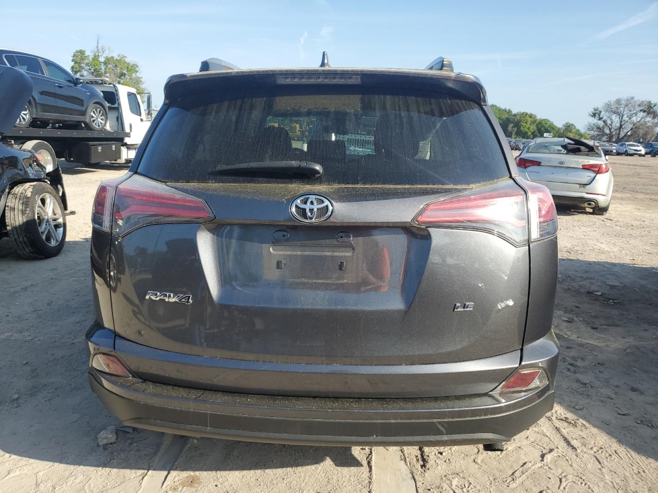 Photo 5 VIN: JTMZFREV6JJ726505 - TOYOTA RAV 4 