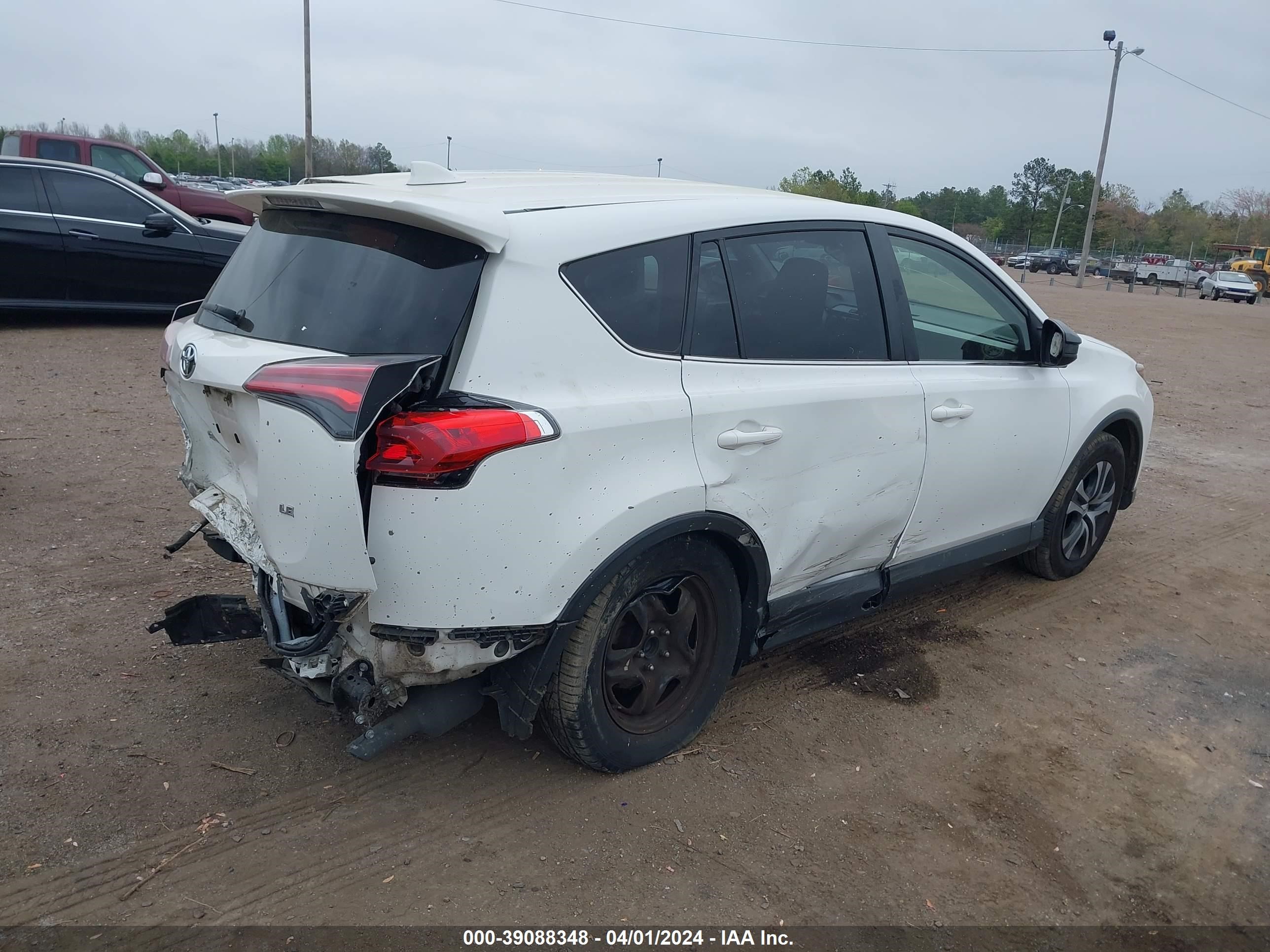 Photo 3 VIN: JTMZFREV6JJ733678 - TOYOTA RAV 4 