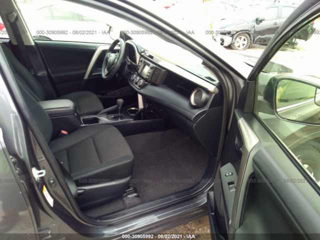 Photo 4 VIN: JTMZFREV6JJ745331 - TOYOTA RAV4 