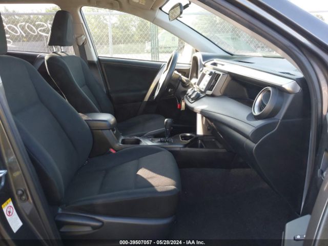 Photo 4 VIN: JTMZFREV7GJ084420 - TOYOTA RAV4 