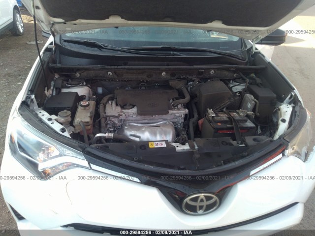 Photo 9 VIN: JTMZFREV7HJ124853 - TOYOTA RAV4 