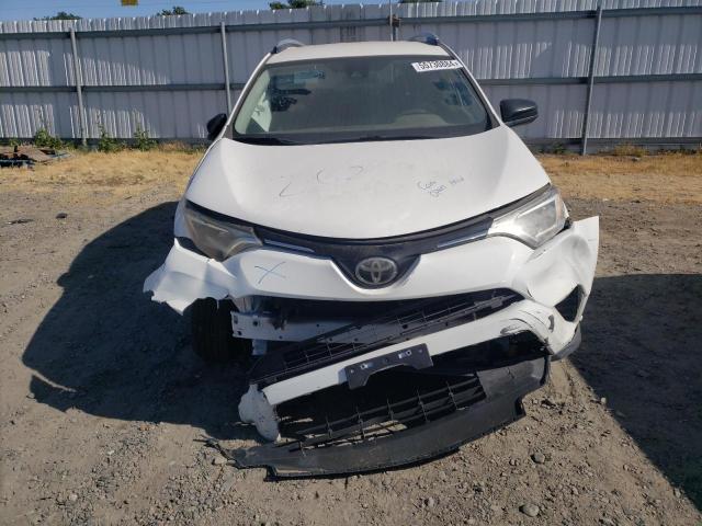 Photo 4 VIN: JTMZFREV7HJ136212 - TOYOTA RAV4 