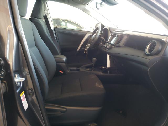 Photo 4 VIN: JTMZFREV7JJ160676 - TOYOTA RAV4 LE 