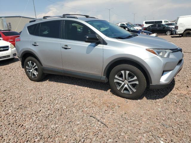 Photo 3 VIN: JTMZFREV7JJ165604 - TOYOTA RAV4 LE 