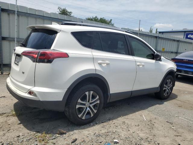 Photo 2 VIN: JTMZFREV7JJ166137 - TOYOTA RAV4 LE 