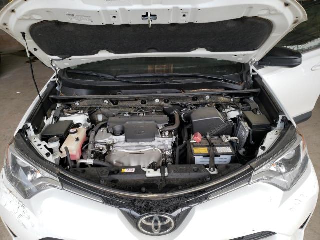 Photo 11 VIN: JTMZFREV7JJ202537 - TOYOTA RAV4 LE 