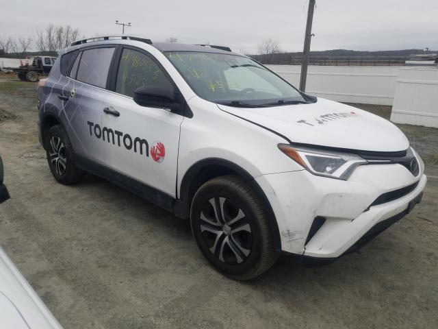 Photo 3 VIN: JTMZFREV7JJ211142 - TOYOTA RAV4 LE 