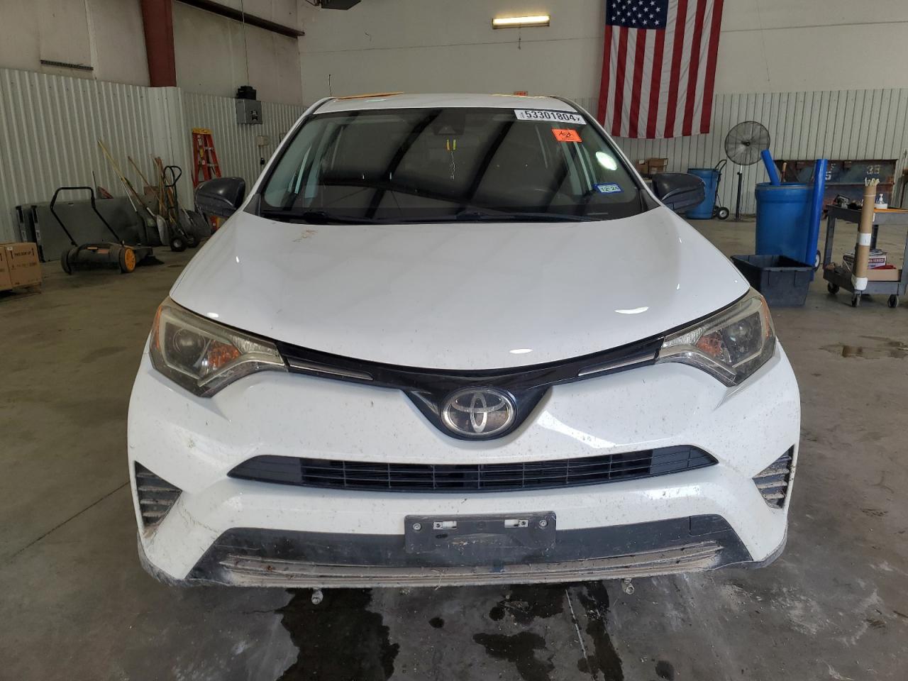 Photo 4 VIN: JTMZFREV7JJ212422 - TOYOTA RAV 4 