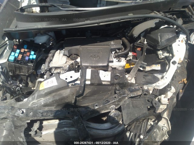 Photo 9 VIN: JTMZFREV7JJ734967 - TOYOTA RAV4 