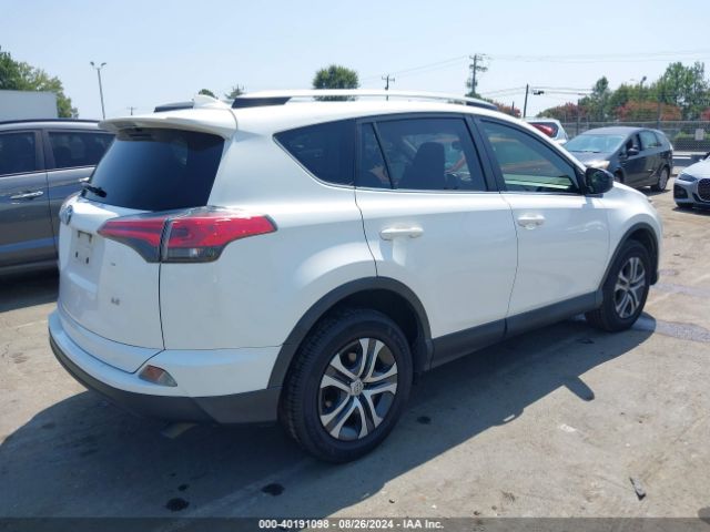 Photo 3 VIN: JTMZFREV7JJ738792 - TOYOTA RAV4 