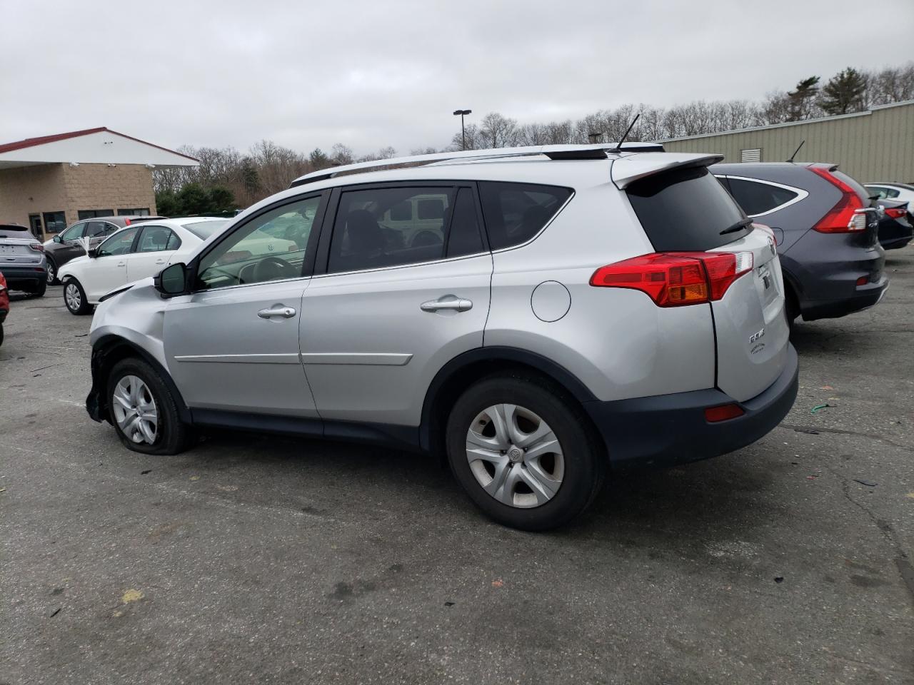 Photo 1 VIN: JTMZFREV8FD043601 - TOYOTA RAV 4 