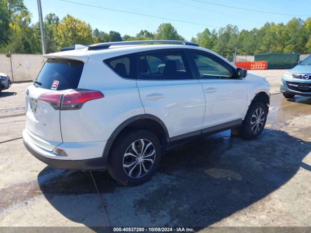 Photo 3 VIN: JTMZFREV8JJ180824 - TOYOTA RAV4 