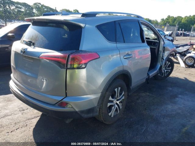 Photo 3 VIN: JTMZFREV8JJ210646 - TOYOTA RAV4 