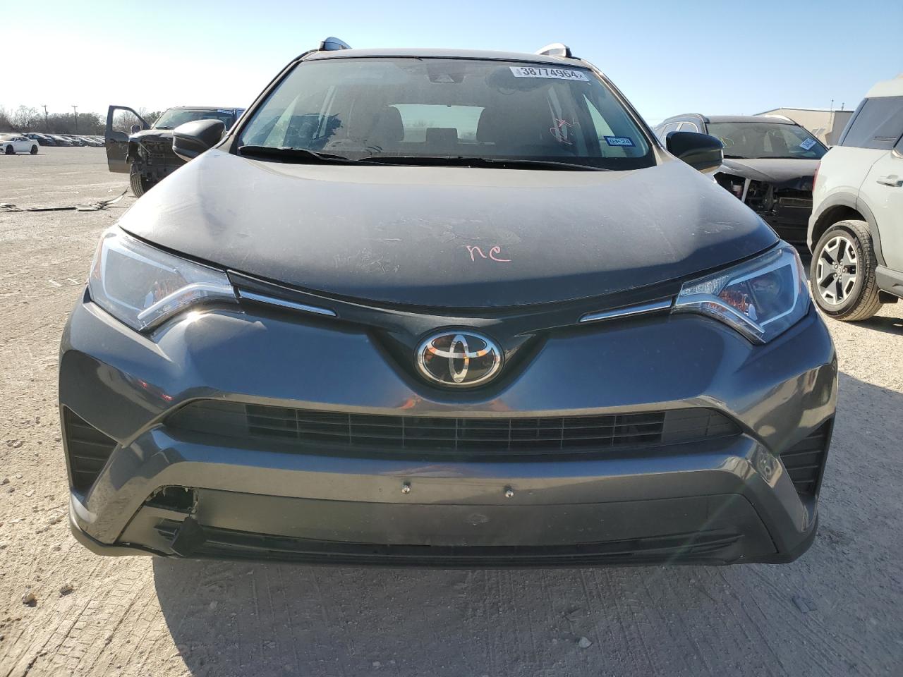 Photo 4 VIN: JTMZFREV8JJ731785 - TOYOTA RAV 4 