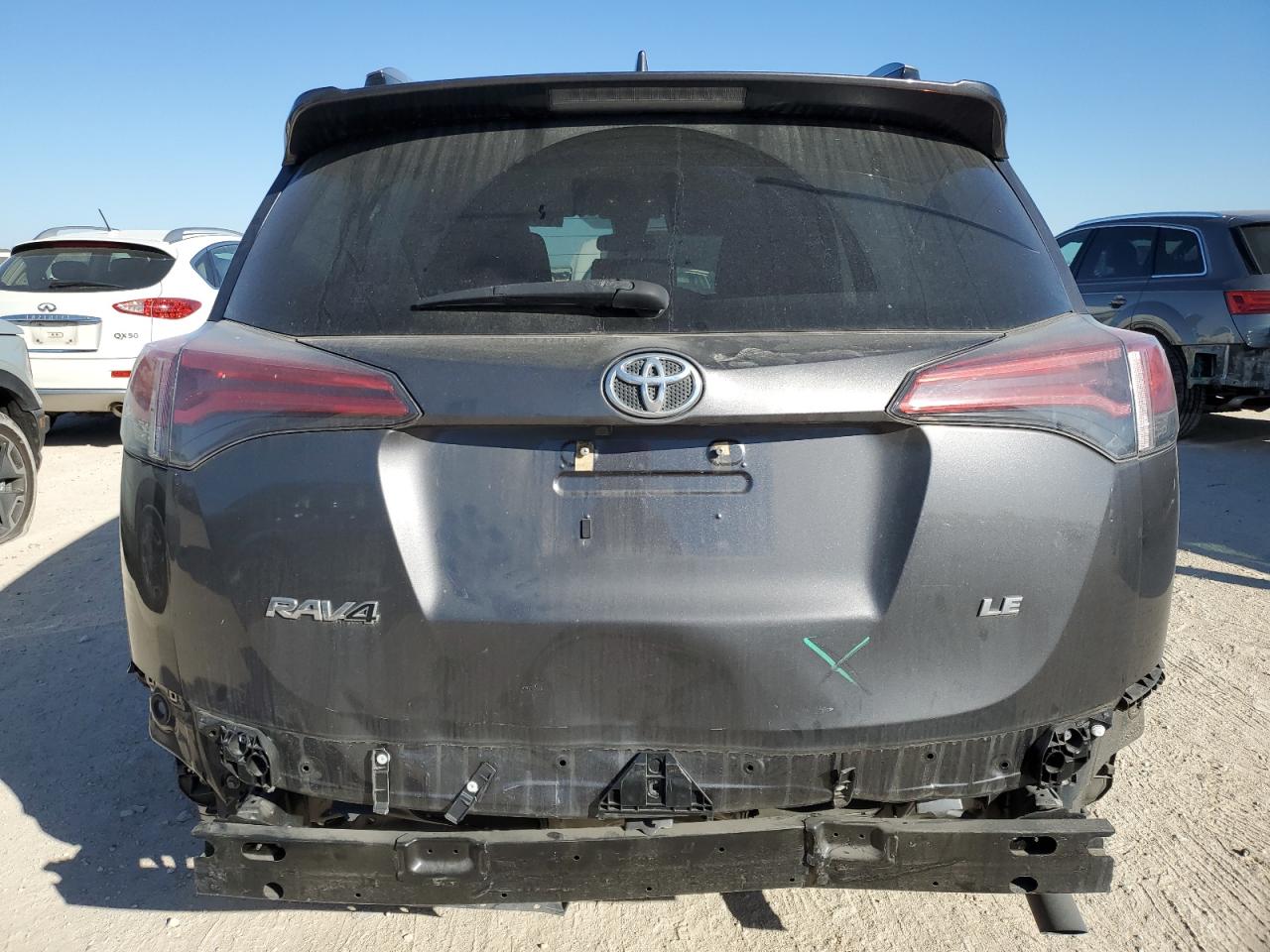 Photo 5 VIN: JTMZFREV8JJ731785 - TOYOTA RAV 4 