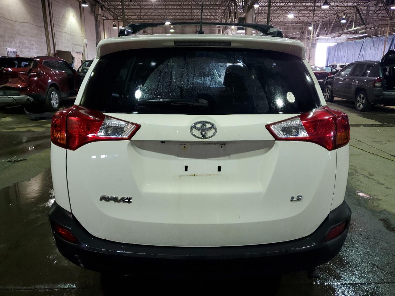 Photo 5 VIN: JTMZFREV9EJ002832 - TOYOTA RAV 4 