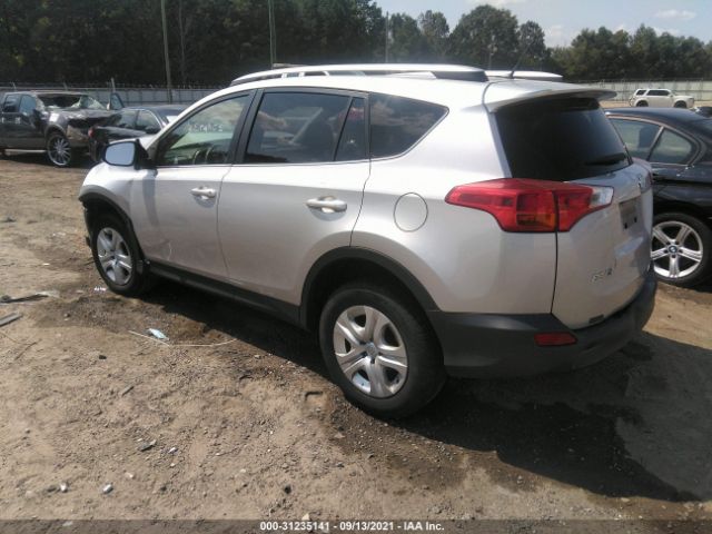 Photo 2 VIN: JTMZFREV9FJ055015 - TOYOTA RAV4 