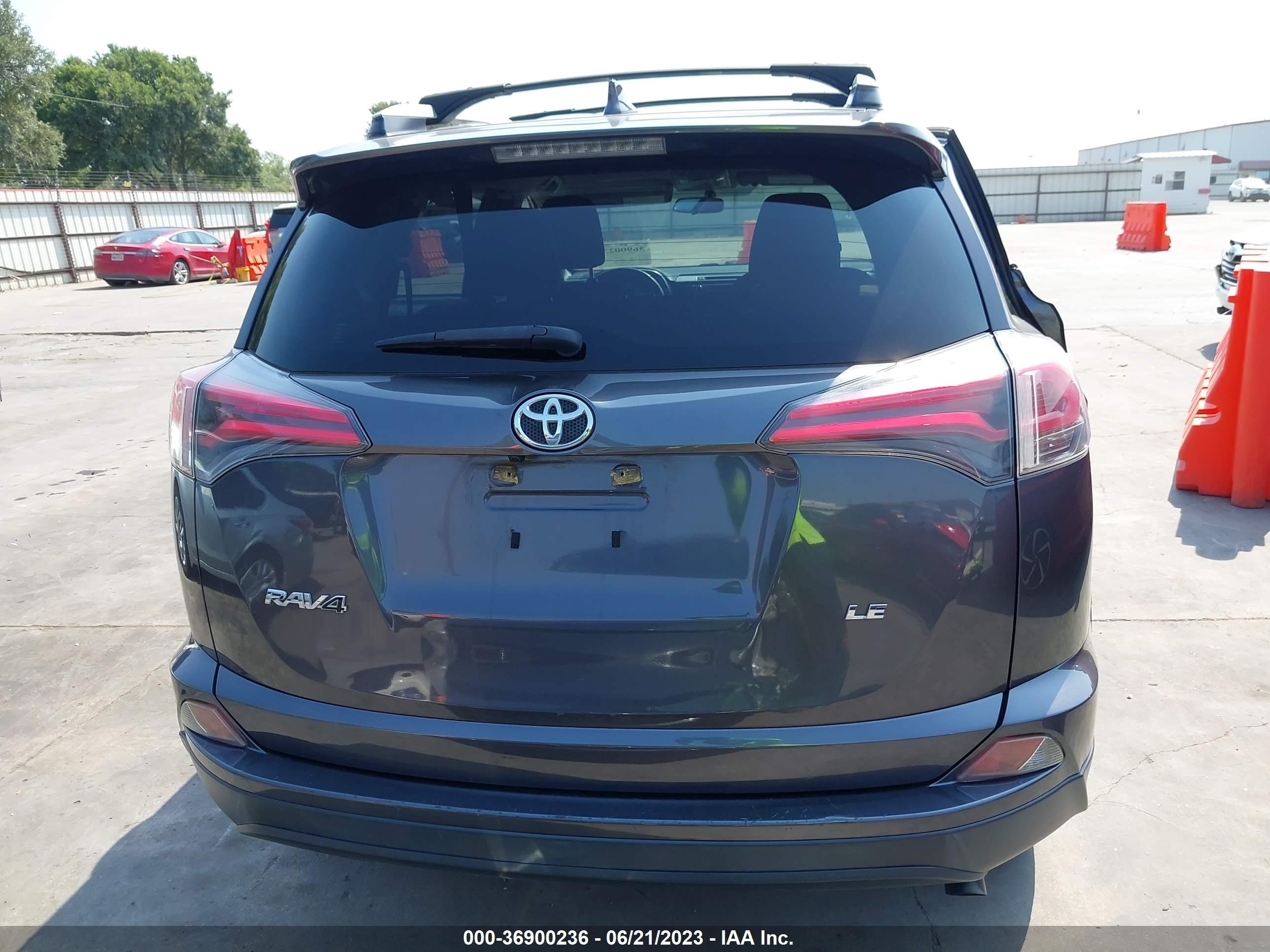 Photo 16 VIN: JTMZFREV9GJ075296 - TOYOTA RAV 4 