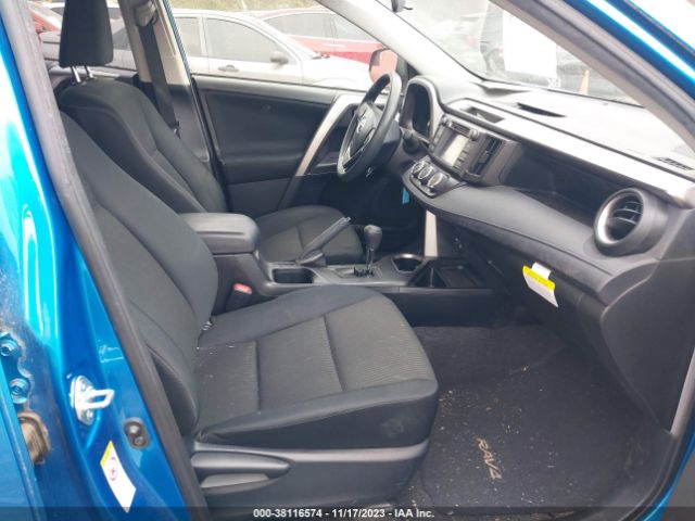 Photo 4 VIN: JTMZFREV9GJ089277 - TOYOTA RAV4 