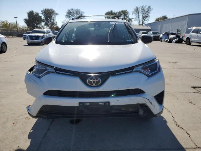 Photo 4 VIN: JTMZFREV9HJ101123 - TOYOTA RAV4 LE 