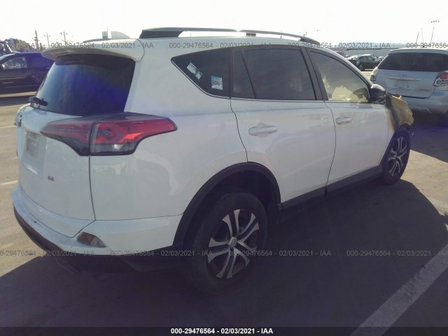 Photo 3 VIN: JTMZFREV9HJ137622 - TOYOTA RAV4 