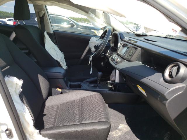 Photo 4 VIN: JTMZFREV9HJ700779 - TOYOTA RAV4 LE 