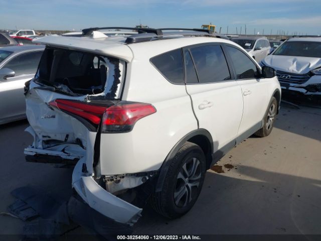 Photo 3 VIN: JTMZFREV9JJ151767 - TOYOTA RAV4 