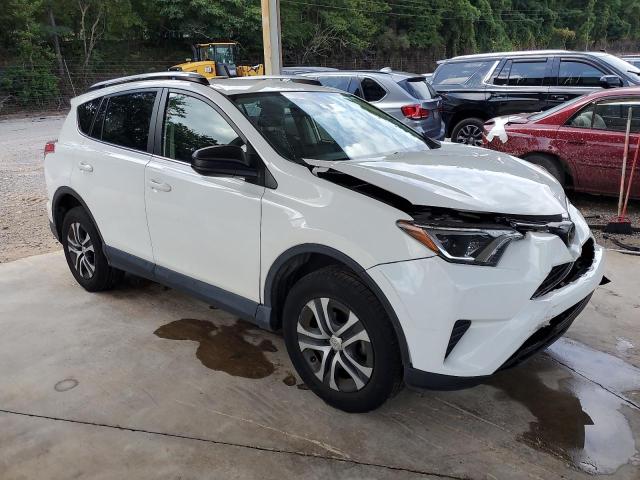 Photo 3 VIN: JTMZFREV9JJ155561 - TOYOTA RAV4 LE 