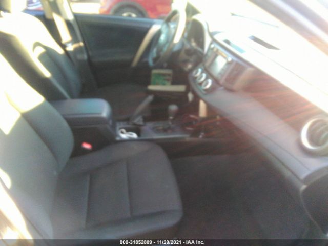 Photo 4 VIN: JTMZFREV9JJ170254 - TOYOTA RAV4 