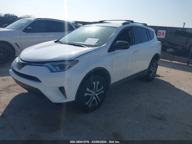 Photo 1 VIN: JTMZFREV9JJ211367 - TOYOTA RAV4 