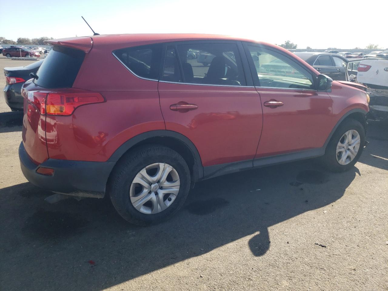 Photo 2 VIN: JTMZFREVXFJ024503 - TOYOTA RAV 4 