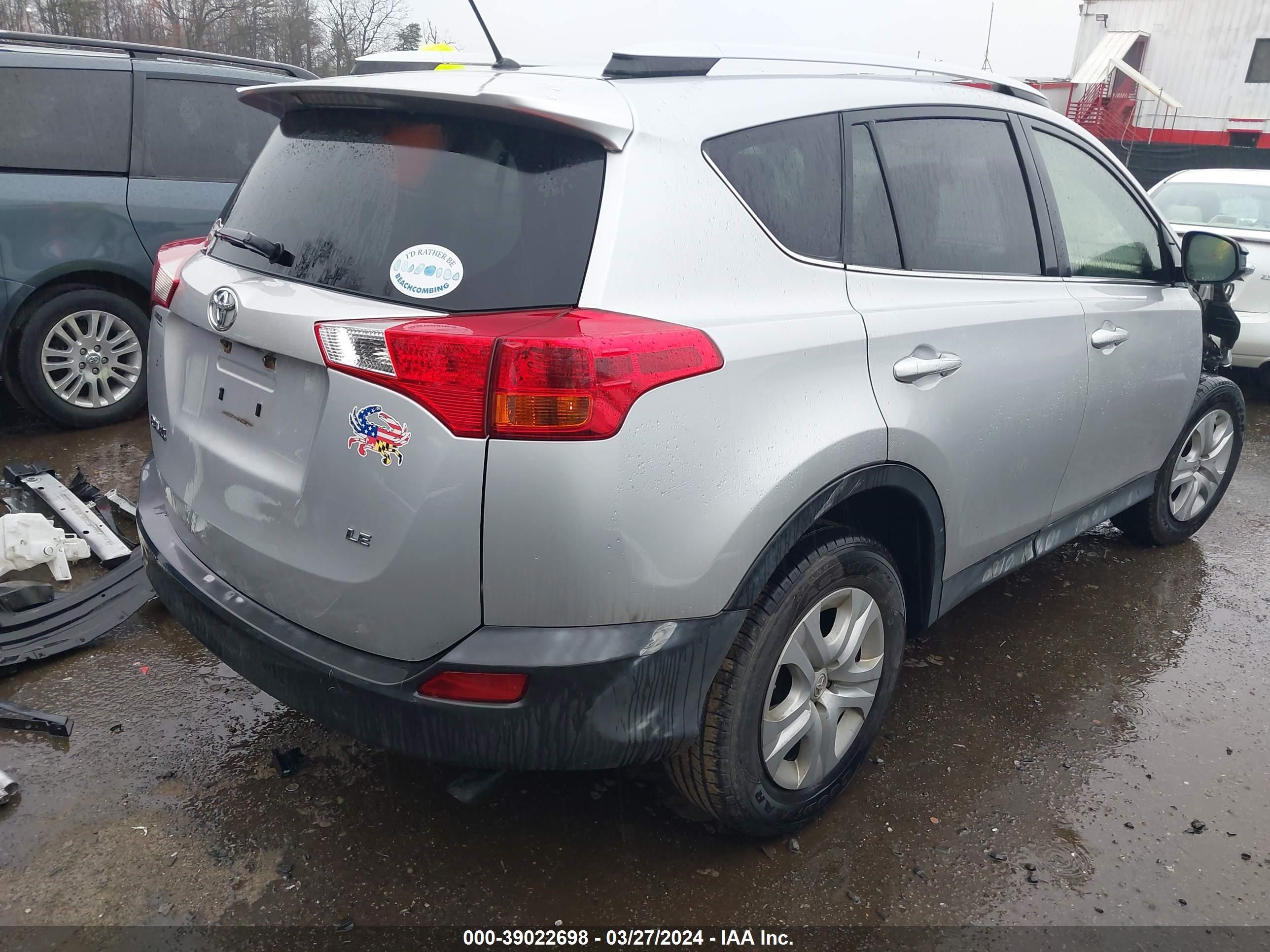 Photo 3 VIN: JTMZFREVXFJ055167 - TOYOTA RAV 4 