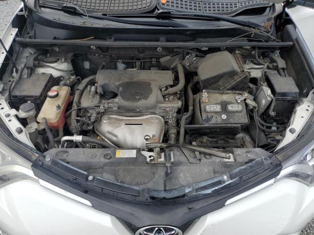 Photo 11 VIN: JTMZFREVXGJ068356 - TOYOTA RAV4 LE 