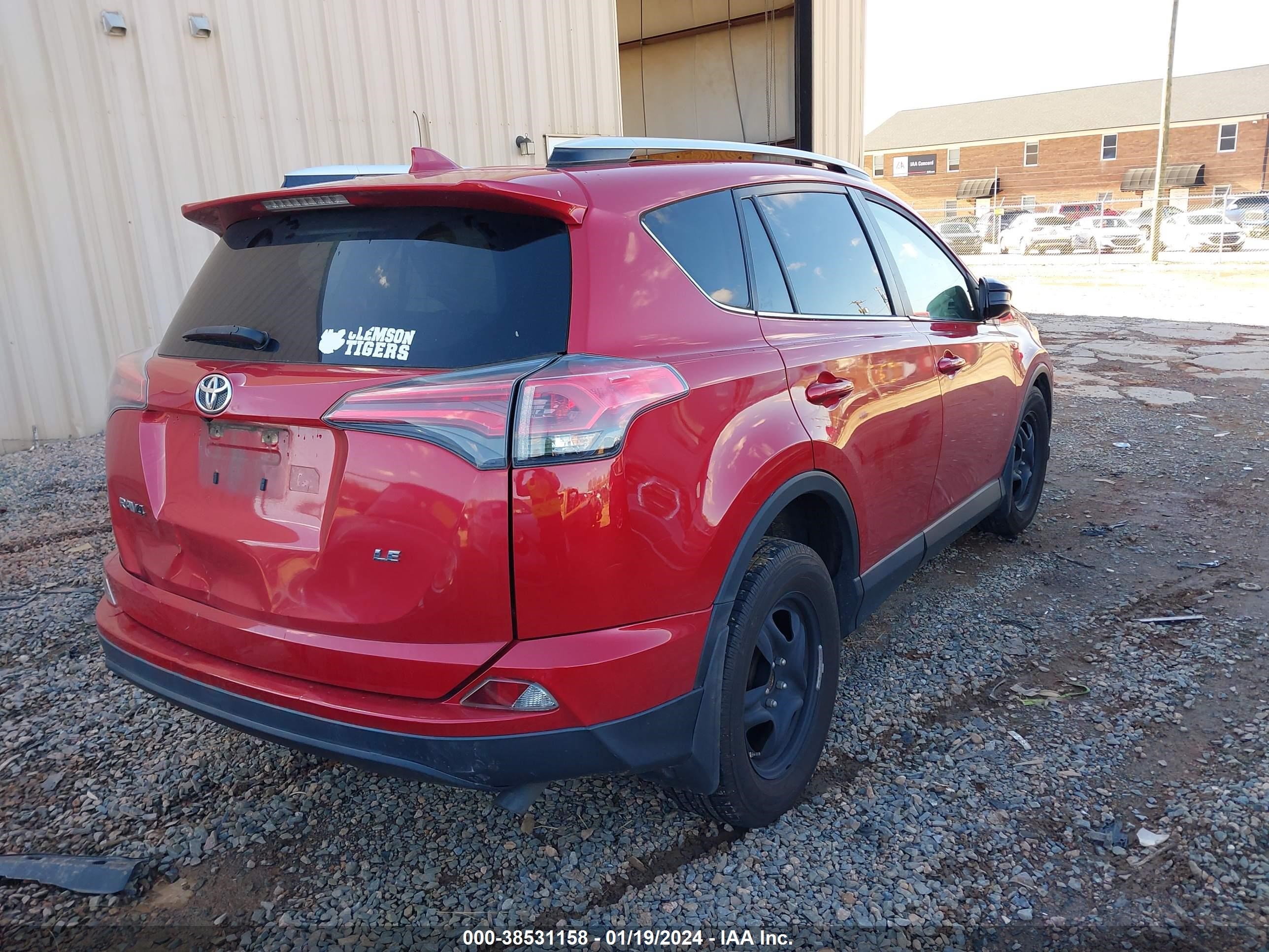 Photo 3 VIN: JTMZFREVXGJ100352 - TOYOTA RAV 4 